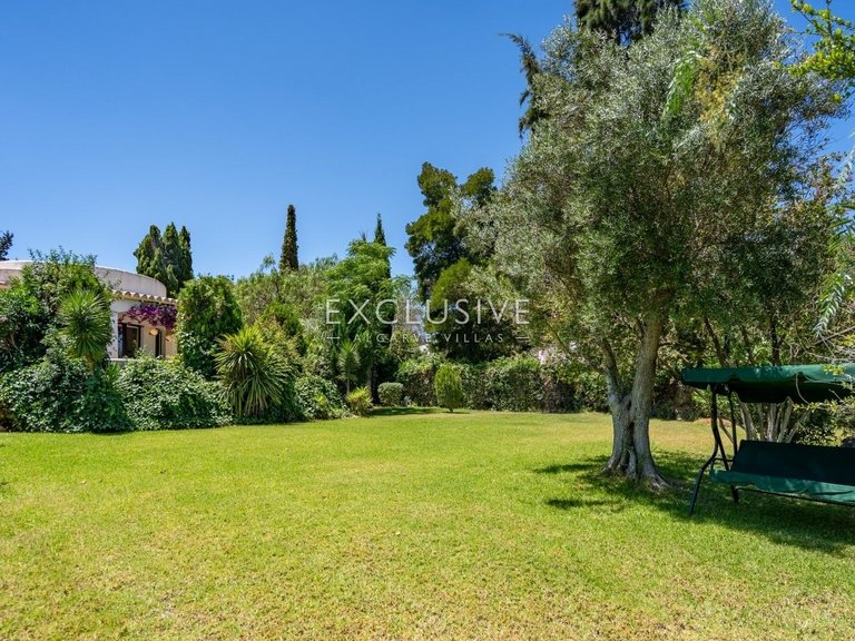 Villa for Sale in Alvor, Algarve 21