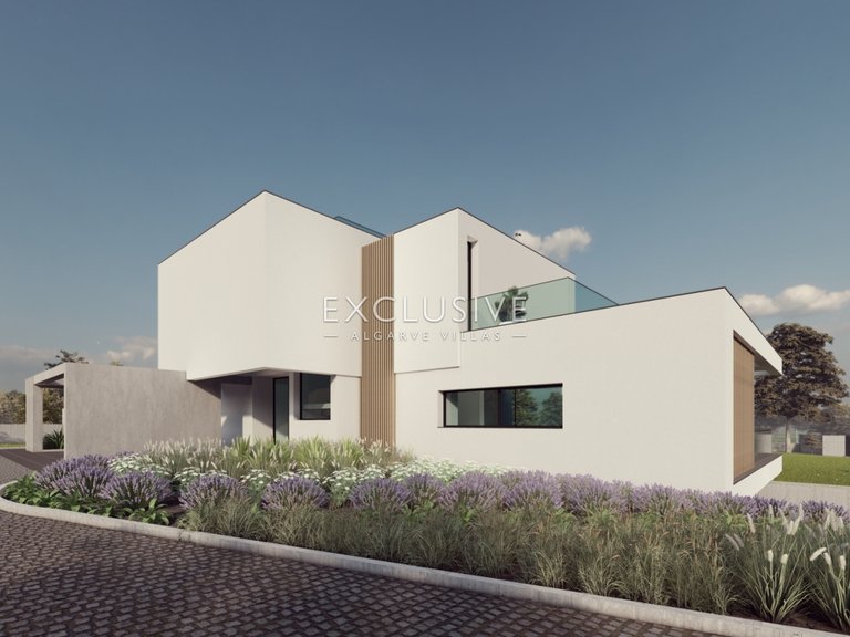 Villa for Sale in Carvoeiro, Algarve 13