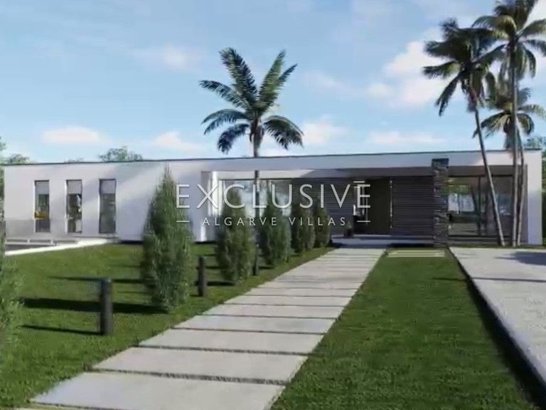Villa for Sale in Carvoeiro, Algarve 11