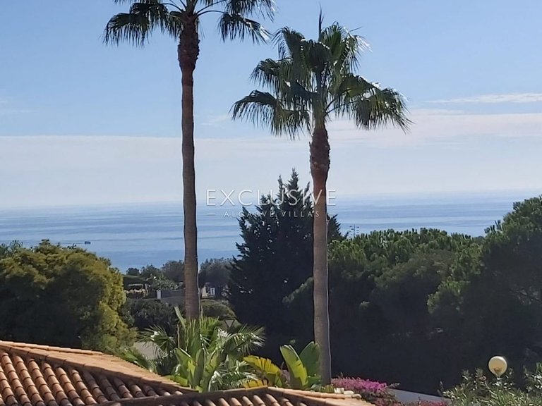 Villa for Sale in Carvoeiro, Algarve 21