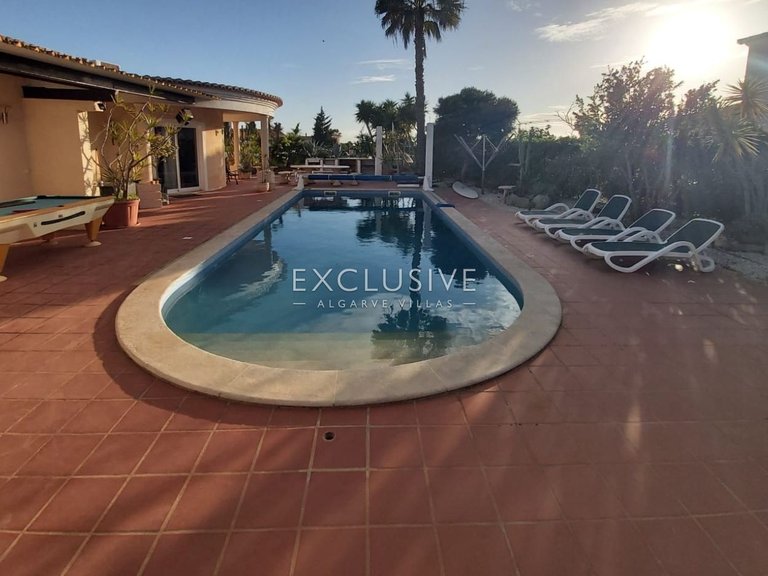 Villa for Sale in Carvoeiro, Algarve 26