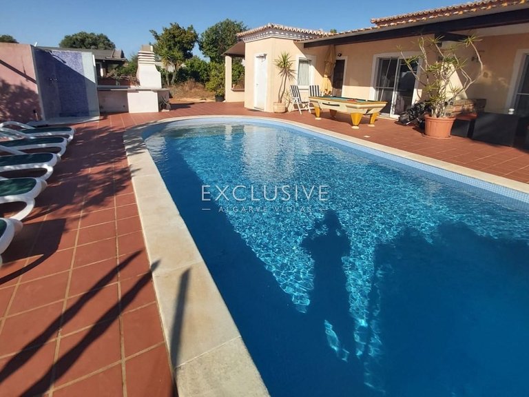 Villa for Sale in Carvoeiro, Algarve 25
