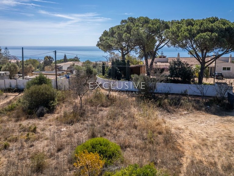 Plot for Sale in Praia Da Luz, Algarve 10