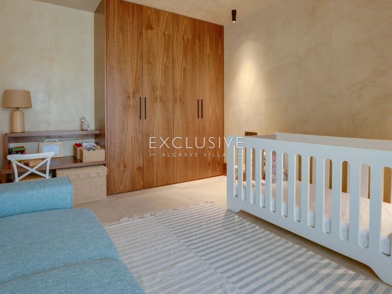 Villa for Sale in Gale, Algarve 11