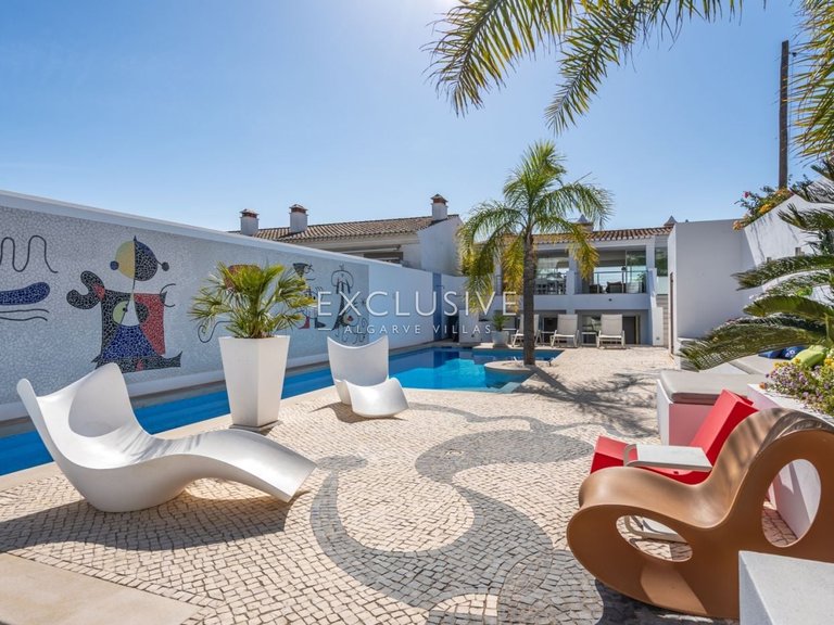 Villa for Sale in Praia Da Luz, Algarve 17