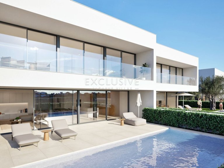 Villa for Sale in Lagos, Algarve 5