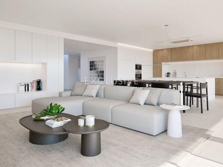 Villa for Sale in Lagos, Algarve 17