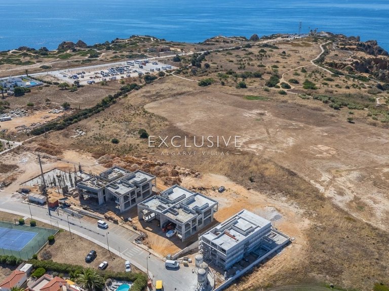 Villa for Sale in Lagos, Algarve 8