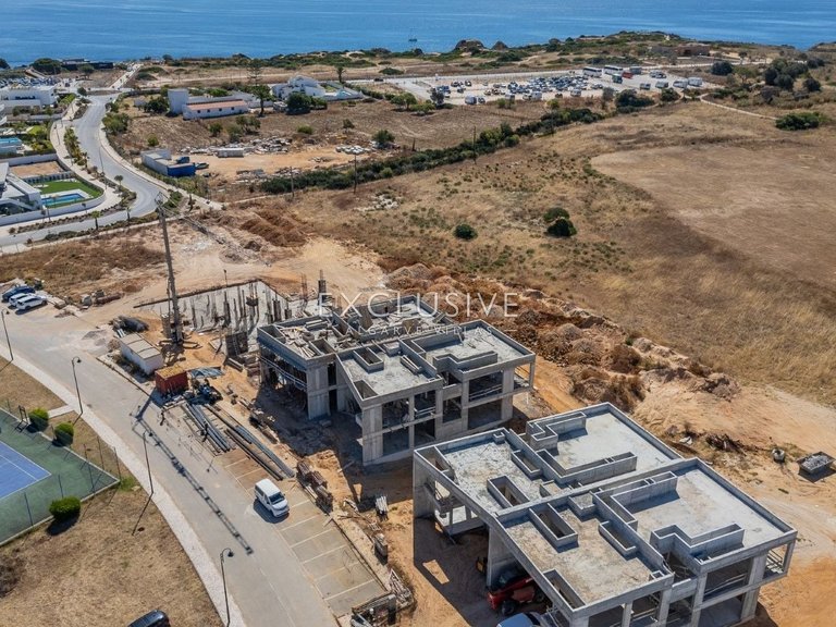 Villa for Sale in Lagos, Algarve 7