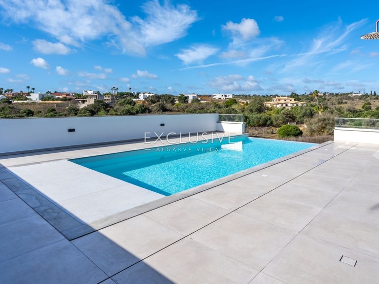 Villa for Sale in Lagos, Algarve 25