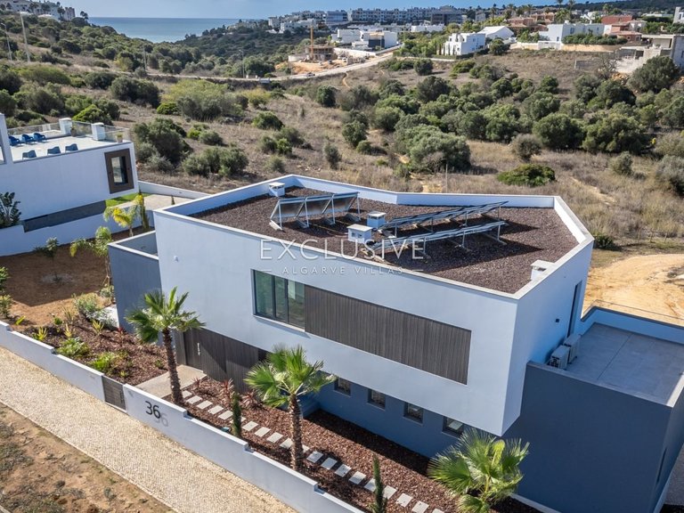 Villa for Sale in Lagos, Algarve 31