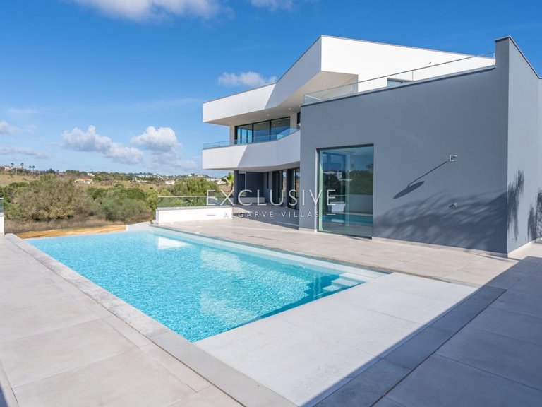 Villa for Sale in Lagos, Algarve 24