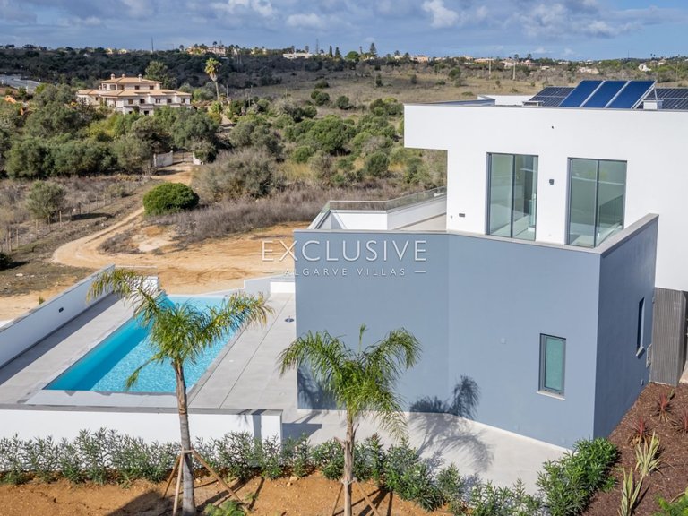 Villa for Sale in Lagos, Algarve 28