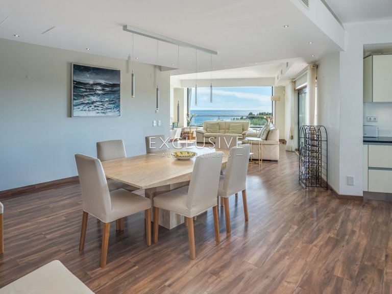 Villa for Sale in Praia Da Luz, Algarve 3