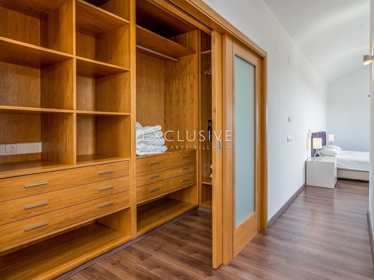 Villa for Sale in Praia Da Luz, Algarve 8