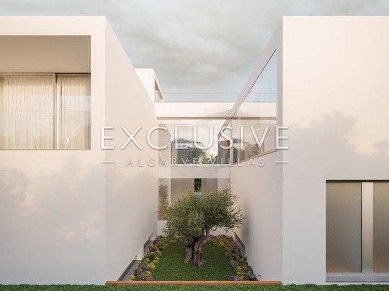 Villa for Sale in Lagos, Algarve 14