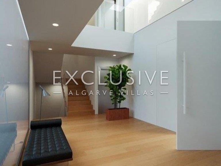 Villa for Sale in Lagos, Algarve 9
