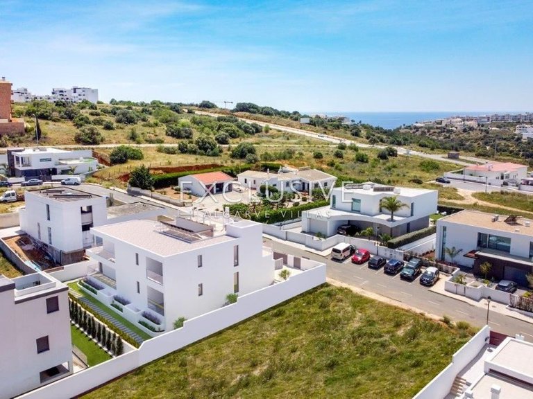 Villa for Sale in Lagos, Algarve 10