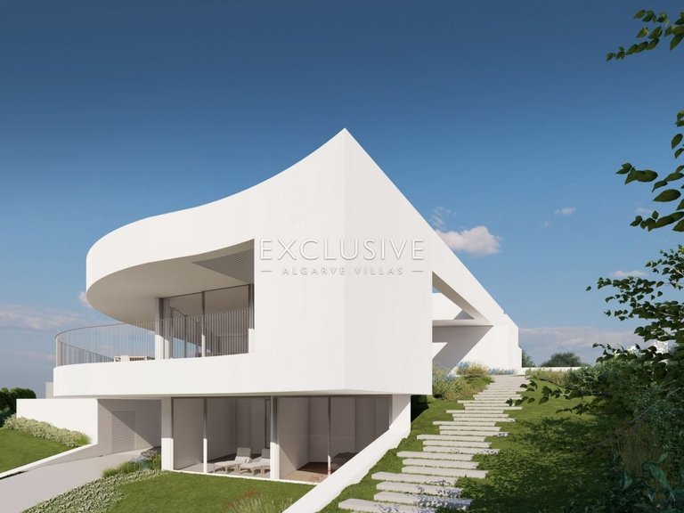 Villa for Sale in Praia Da Luz, Algarve 14