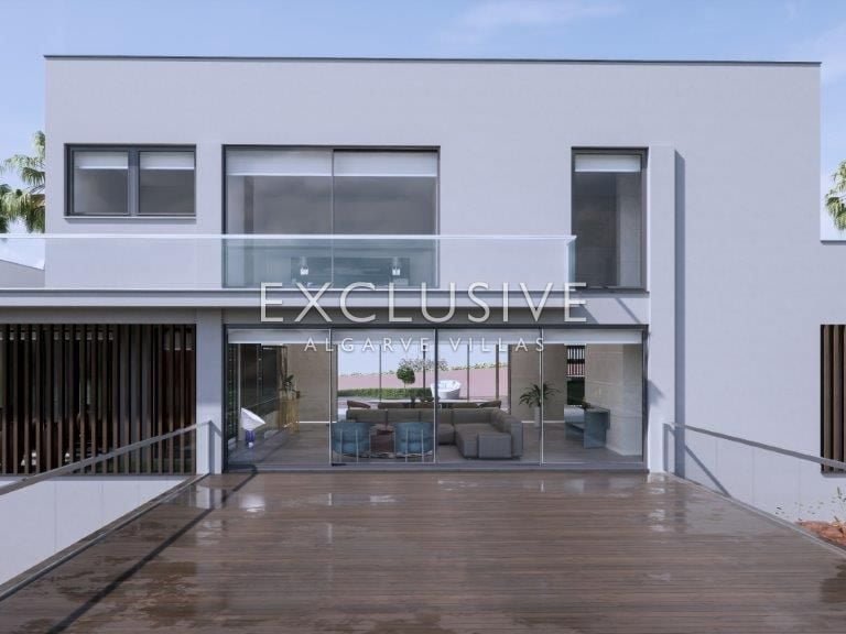 Villa for Sale in Praia Da Luz, Algarve 5