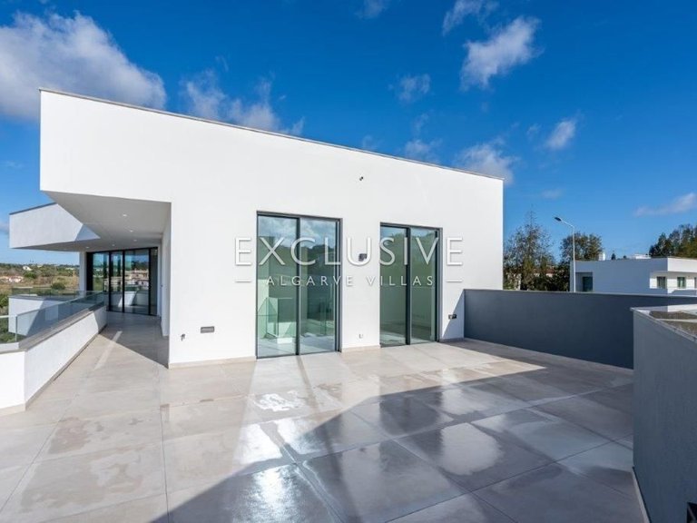 Villa for Sale in Lagos, Algarve 26