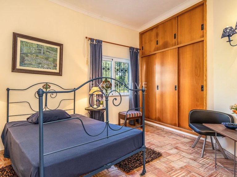 Villa for Sale in Carvoeiro, Algarve 19