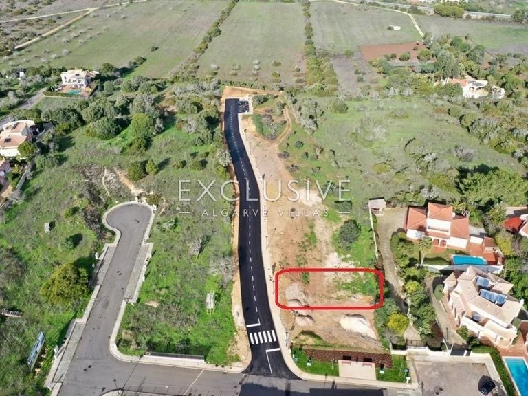 Plot for Sale in Praia Da Luz, Algarve 13