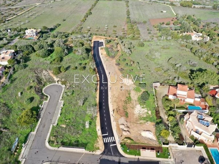 Plot for Sale in Praia Da Luz, Algarve 1