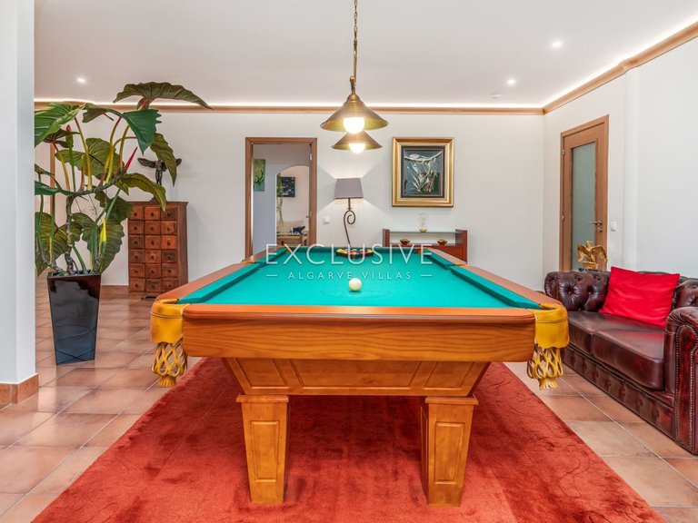 Villa for Sale in Praia Da Luz, Algarve 42