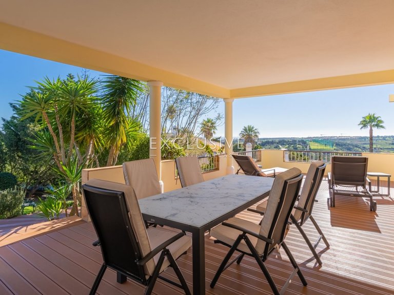 Villa for Sale in Praia Da Luz, Algarve 34