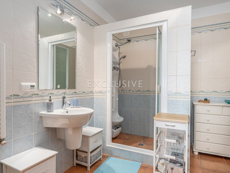 Villa for Sale in Praia Da Luz, Algarve 22