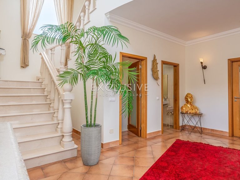 Villa for Sale in Praia Da Luz, Algarve 8