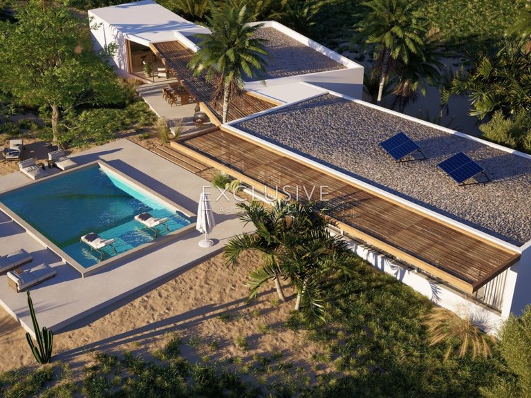Villa for Sale in ArmaÇÃo De Pera, Algarve 22