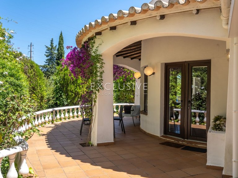 Villa for Sale in Alvor, Algarve 25