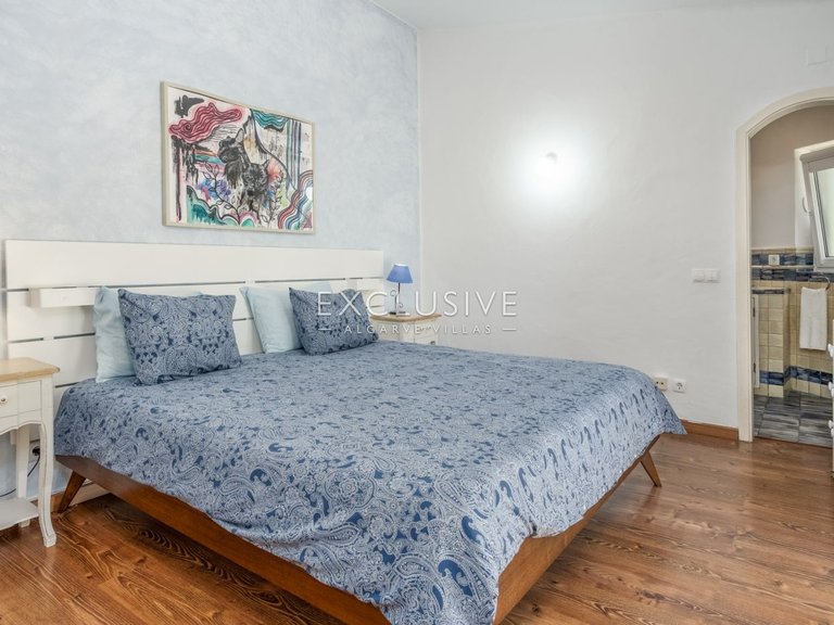Villa for Sale in Alvor, Algarve 17