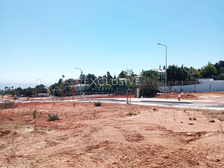 Plot for Sale in Praia Da Luz, Algarve 6