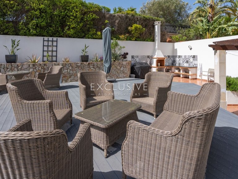 Villa for Sale in Carvoeiro, Algarve 41