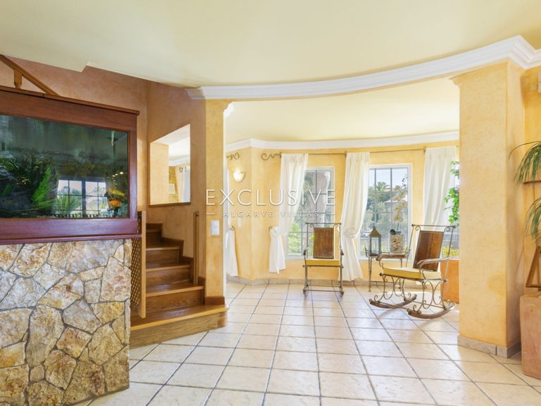Villa for Sale in Carvoeiro, Algarve 24