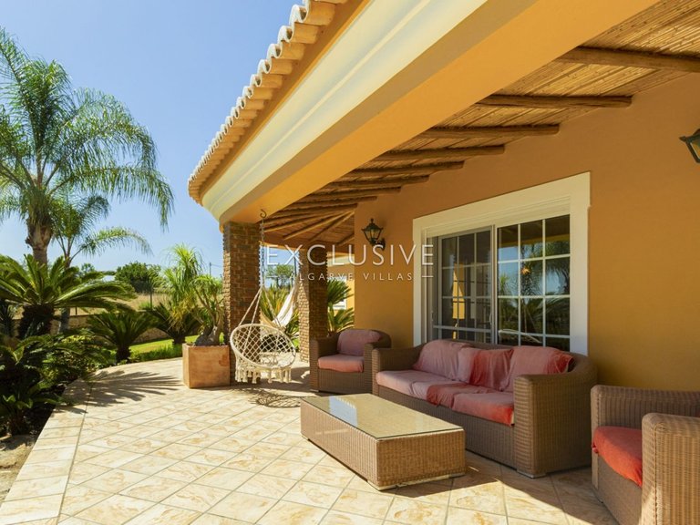 Villa for Sale in Carvoeiro, Algarve 22