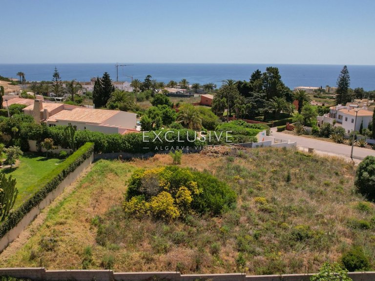 Plot for Sale in Praia Da Luz, Algarve 23