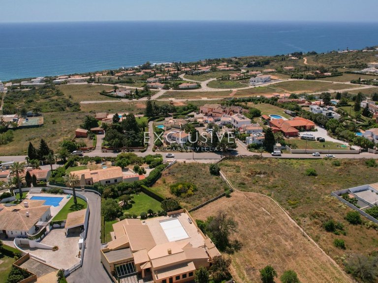 Plot for Sale in Praia Da Luz, Algarve 22