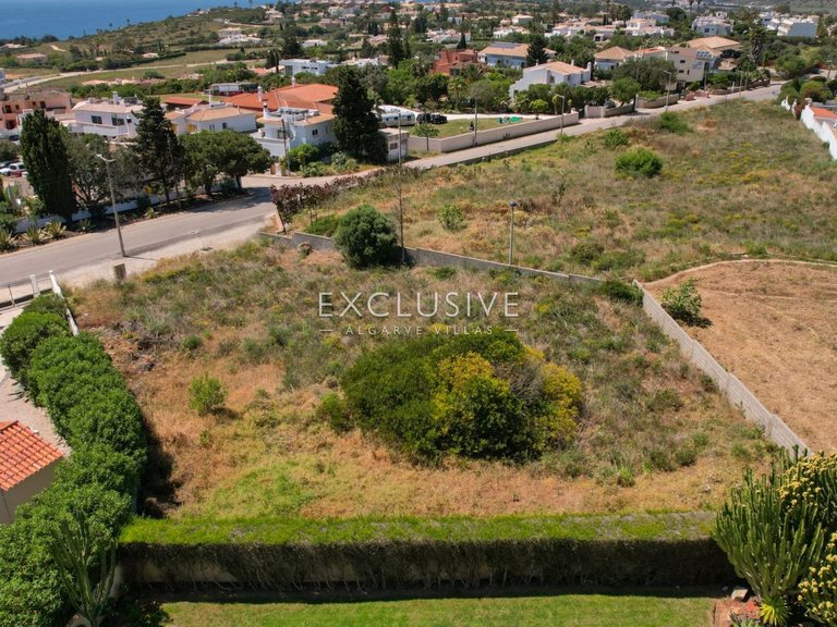Plot for Sale in Praia Da Luz, Algarve 25