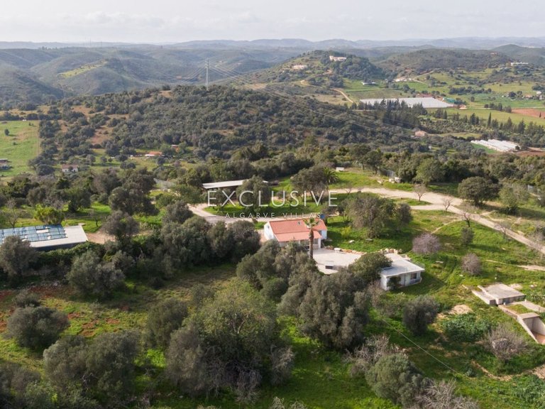 Villa for Sale in PortimÃo, Algarve 30