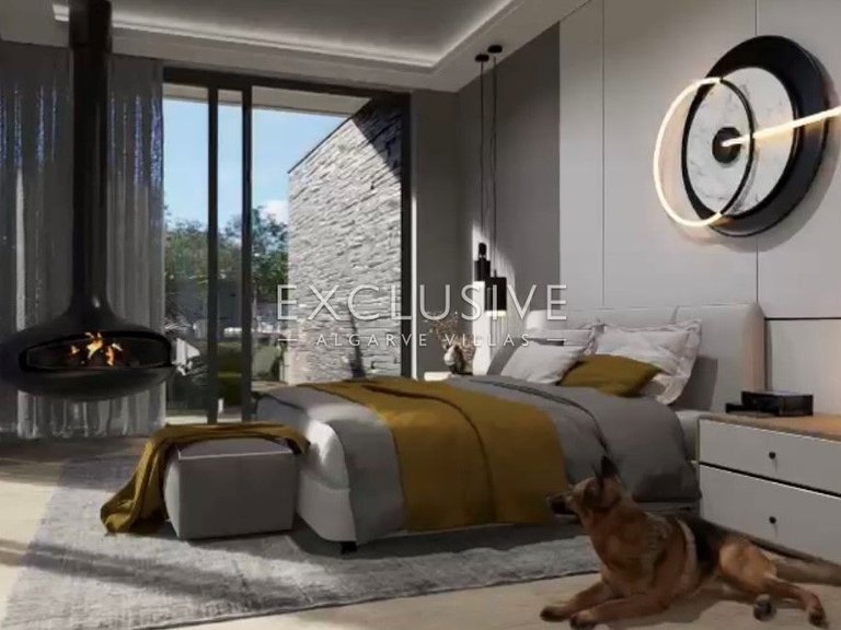 Villa for Sale in Carvoeiro, Algarve 16