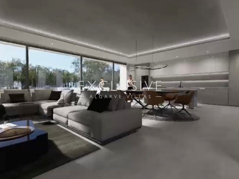 Villa for Sale in Carvoeiro, Algarve 15