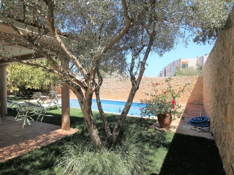 Villa for Sale in Lagos, Algarve 22