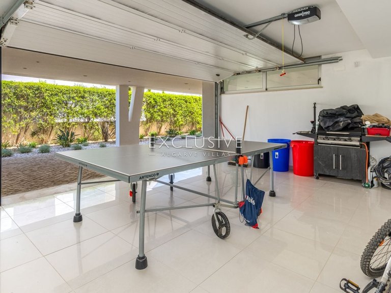 Villa for Sale in Lagos, Algarve 21