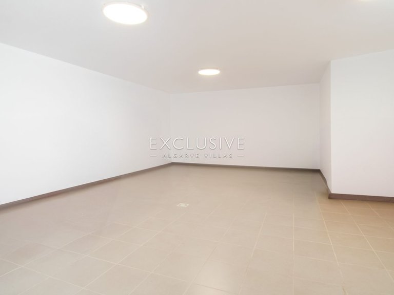 Villa for Sale in Carvoeiro, Algarve 27