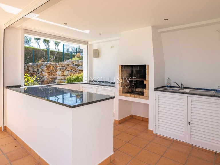 Villa for Sale in Praia Da Luz, Algarve 37