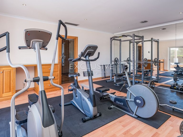 Villa for Sale in Praia Da Luz, Algarve 31